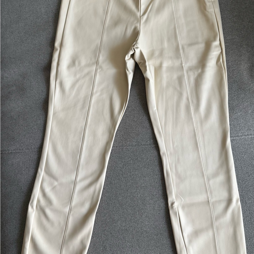 Zara Women’s Off-white Leather Pants